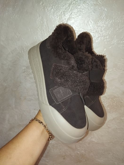 Кеды зимние натуральный замш кроссовки угги укороченные размер 38