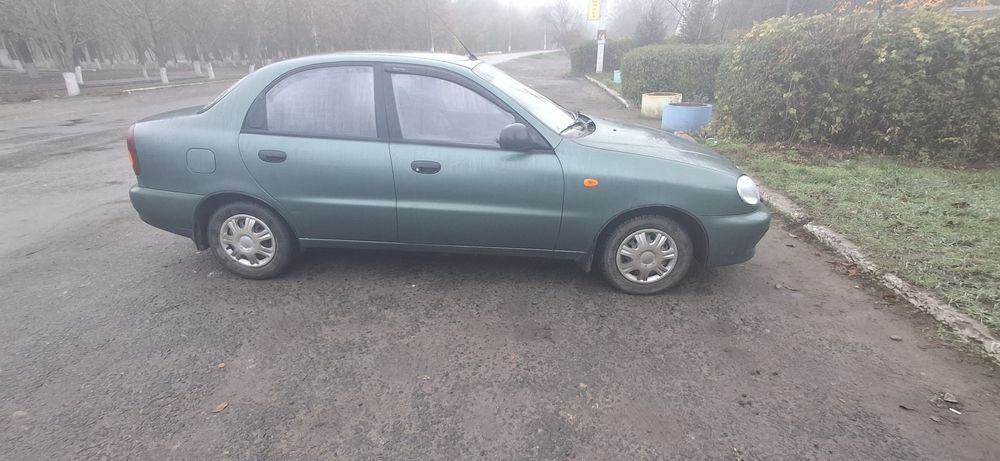 Продам ланос в хорошем состоянии  звоните 0 9 6 8 3 0 0 0 6 1 Олександ