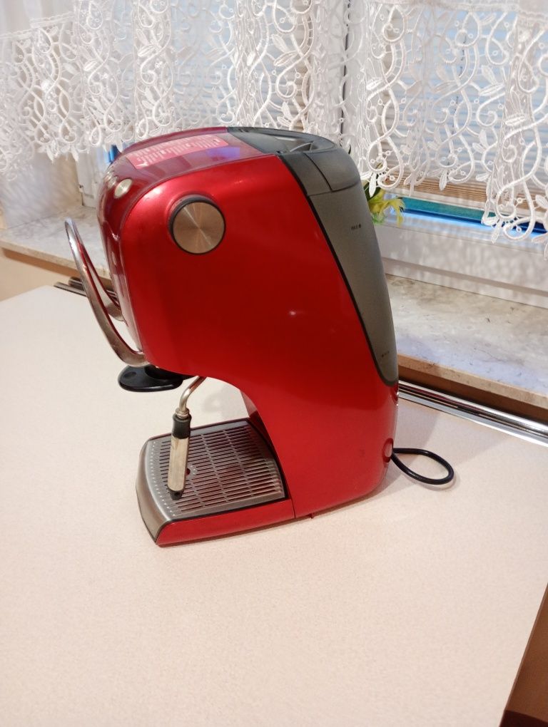 Express kapsułkowy Tchibo cafissimo