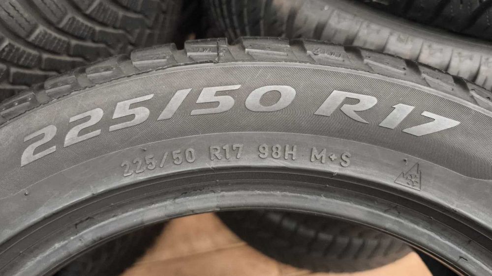 2 sztuki opony zima 225/50/17 Pirelli  98H XL ( OL639/OH)