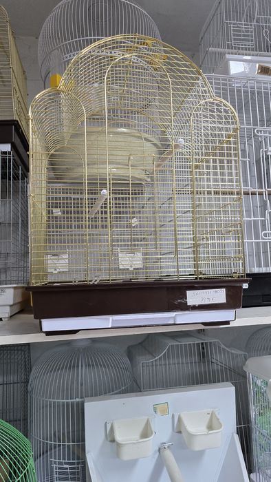 Gaiolas  novas em loja