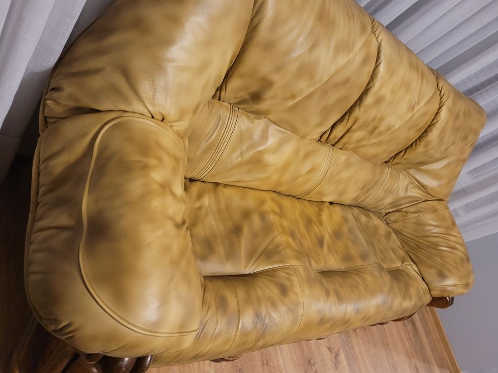 Sprzedam skórzaną sofę, kanapę 3 osobową bez funkcji spania świeżo po
