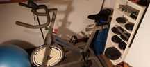 Bicicleta de "Cycling" ou "Spinbike" da Decathlon