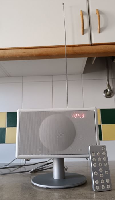 Geneva sound system model S