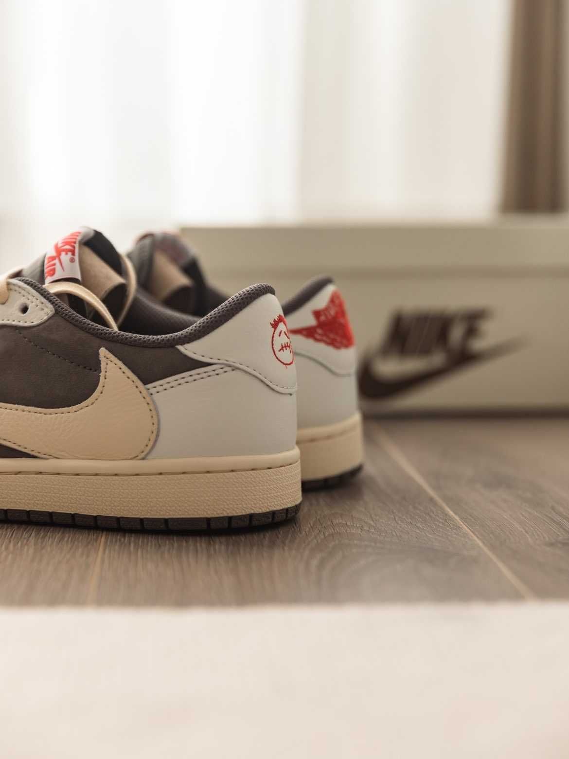 Jordan1Retro Low OG SP/Butydamskiemęskie Travis ScottReverseMocha R.42