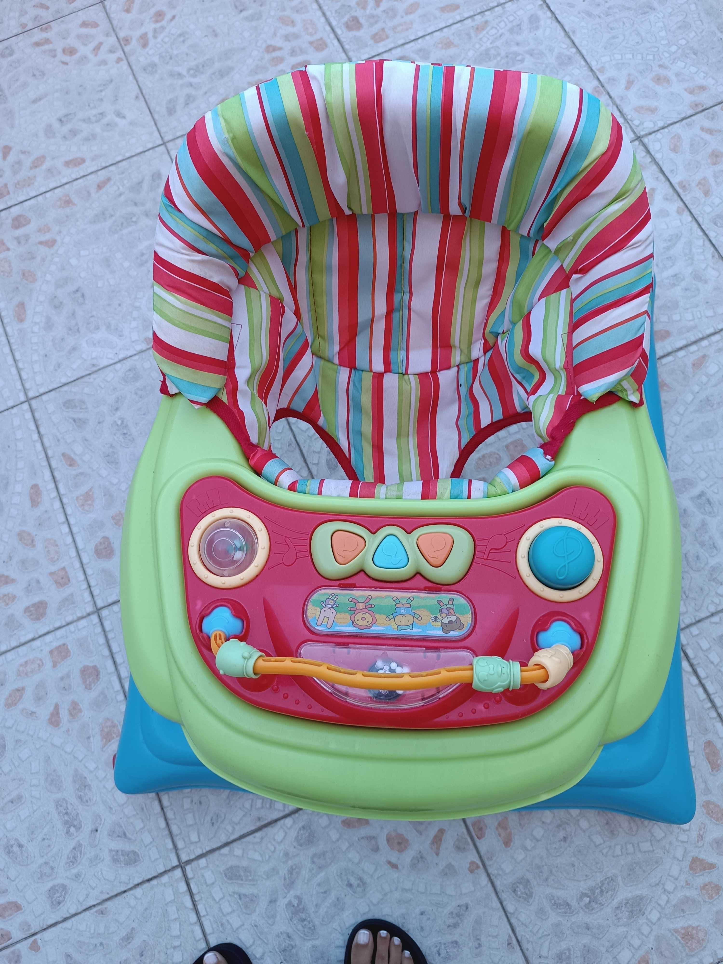 Andadeira de bebé