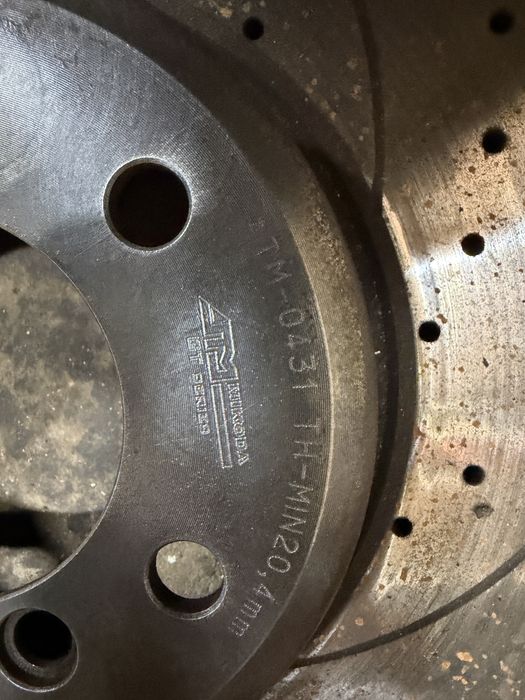 Комплект гальм E46 320