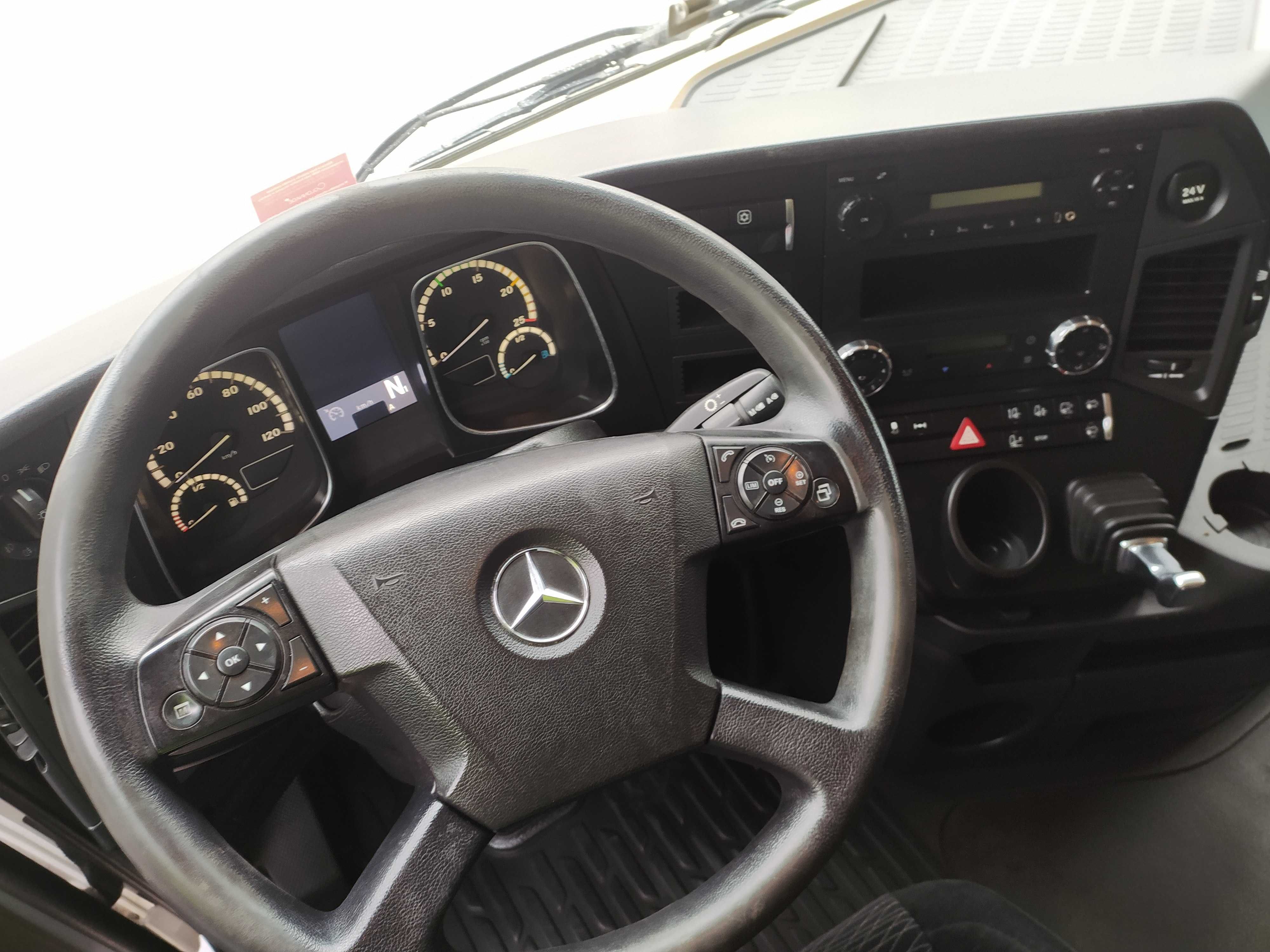 Mercedes-Benz ACTROS 1845