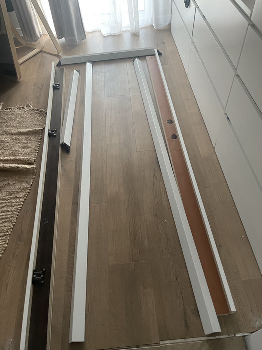 Nowa oscieznica porta 80 Prawa Biała