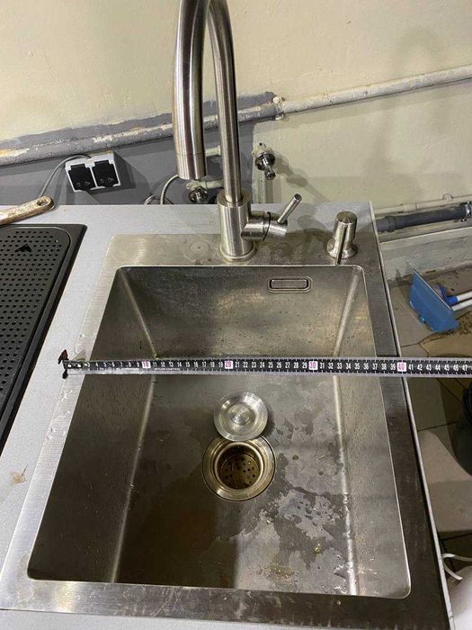 мойка кухонная нержавейка + смеситель кухонный + дозатор