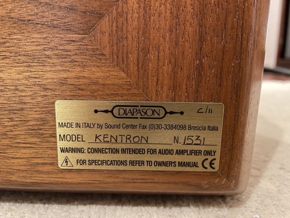 Diapason  Kentron Coluna central