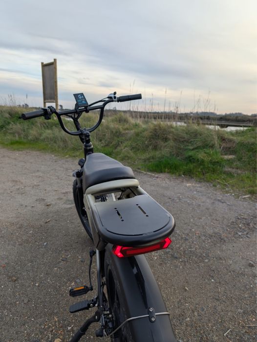 Bicicleta Elétrica JASION RetroVolt estilo Moto