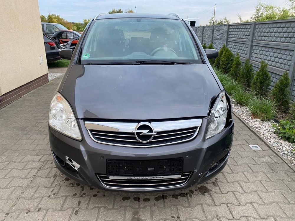 Opel zafira 1.8 7 osobowa