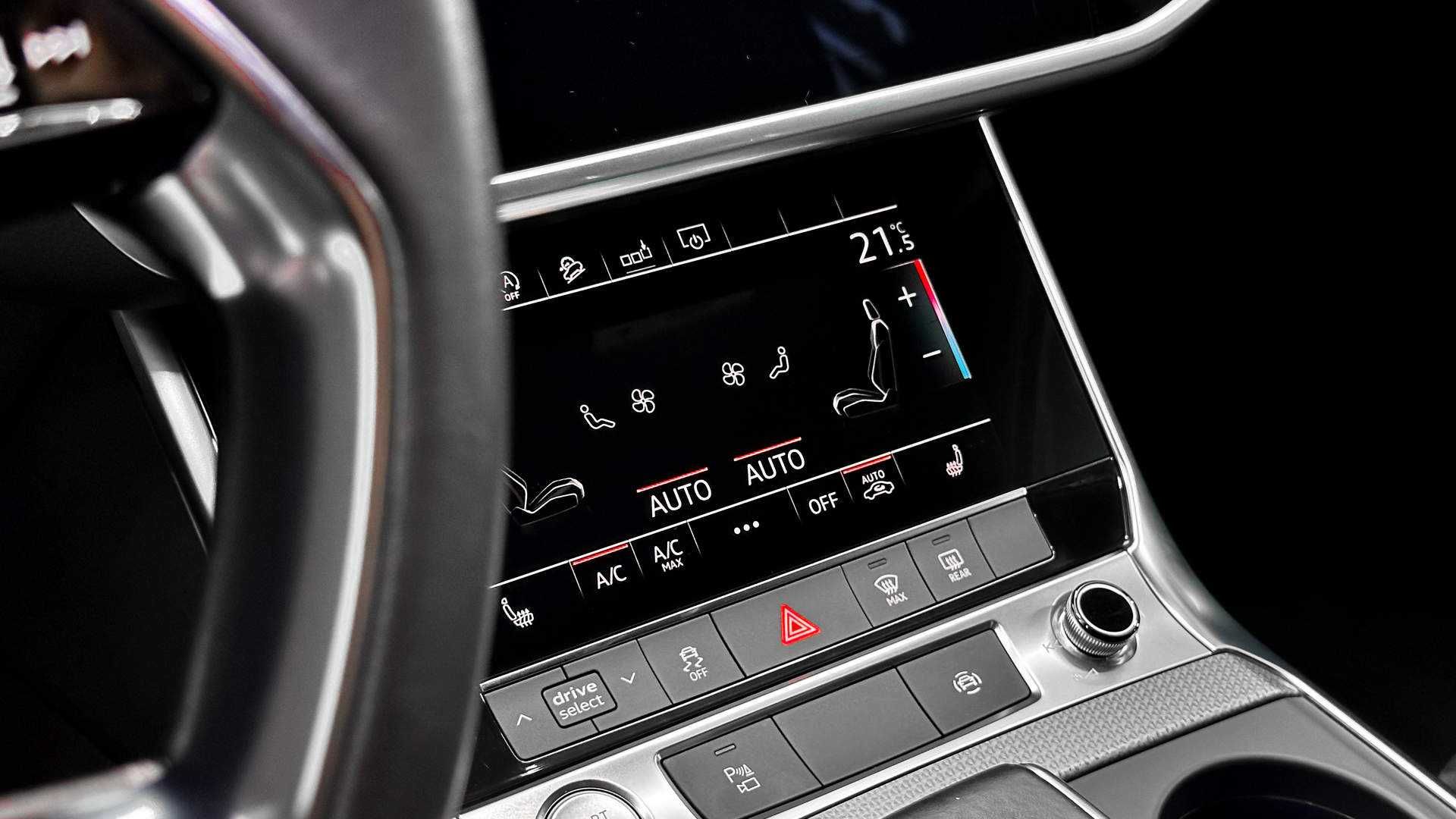 Audi A6 2020 рік