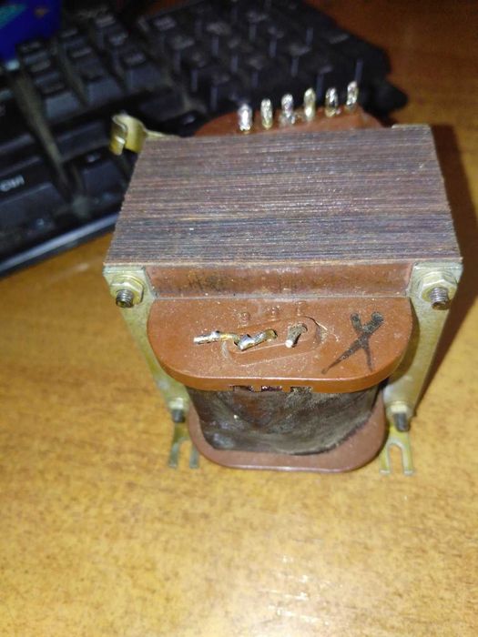 трансформатор кинопроектора волна 8 та 9в