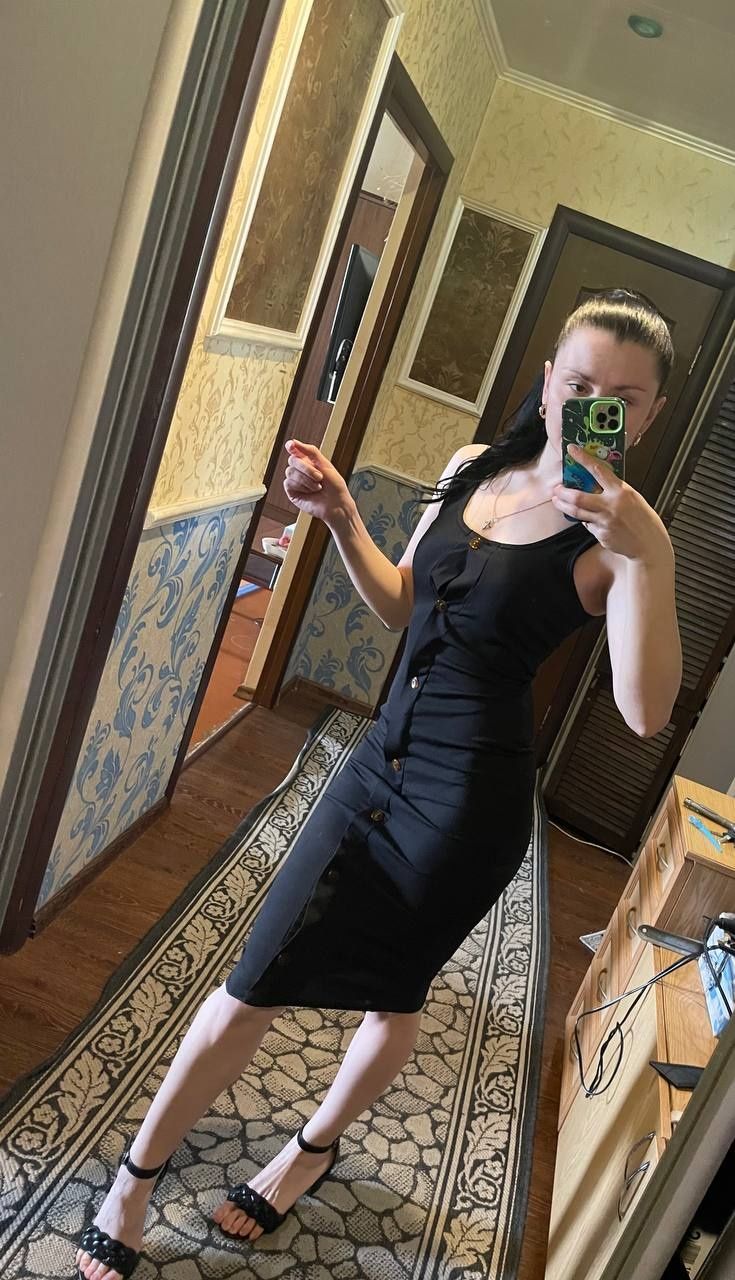 Чорна сукня платье