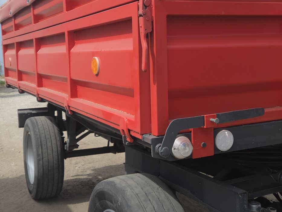 Sprzedam przyczepe d47