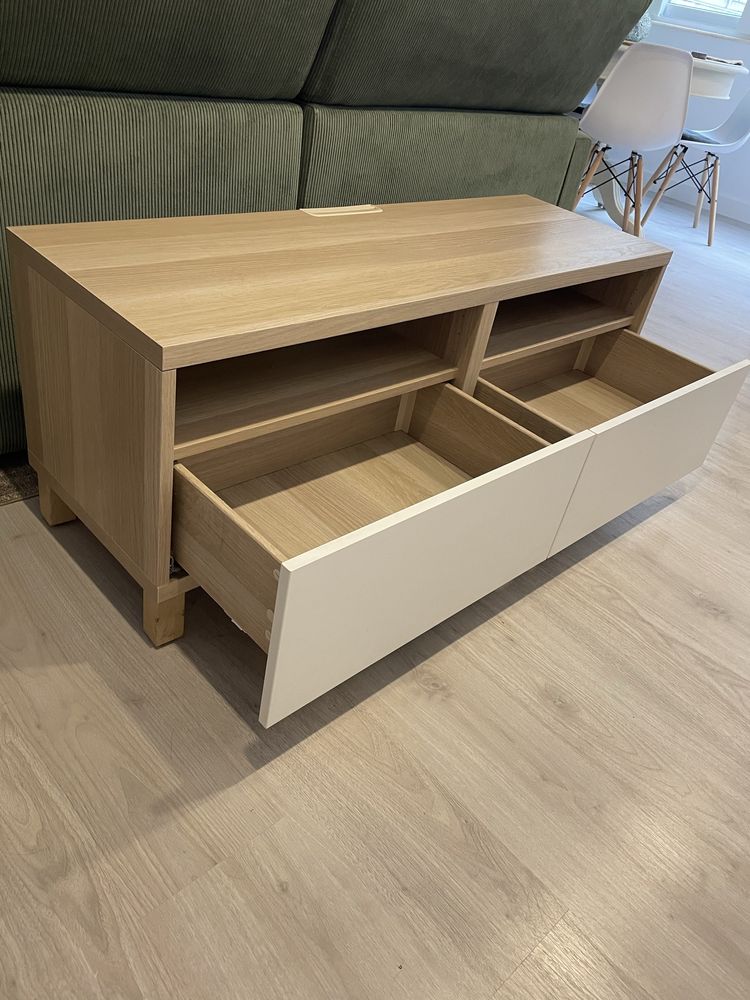 Móvel de TV Bestå (IKEA)