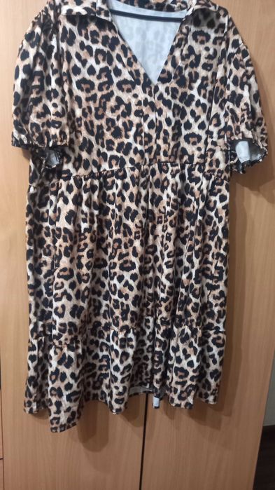 Сукня з принтом лео