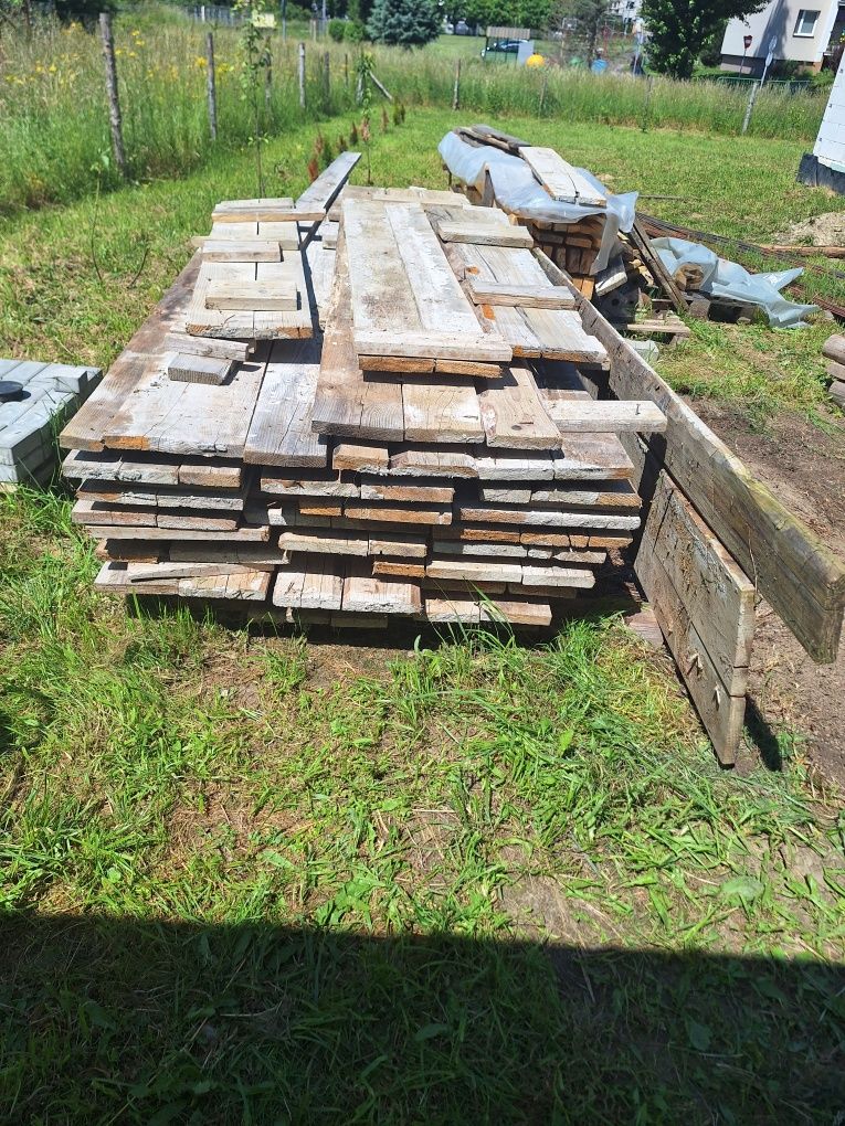 Blaty budowlane i gratis stemple