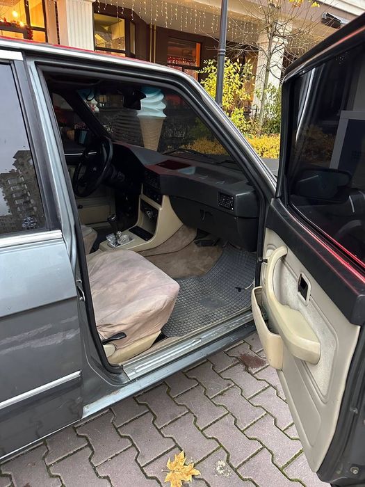 Бандітка БМВ Е28