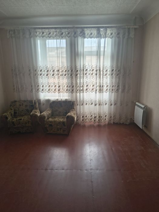 Продаю полнометражную сталинку на Сухой Балке