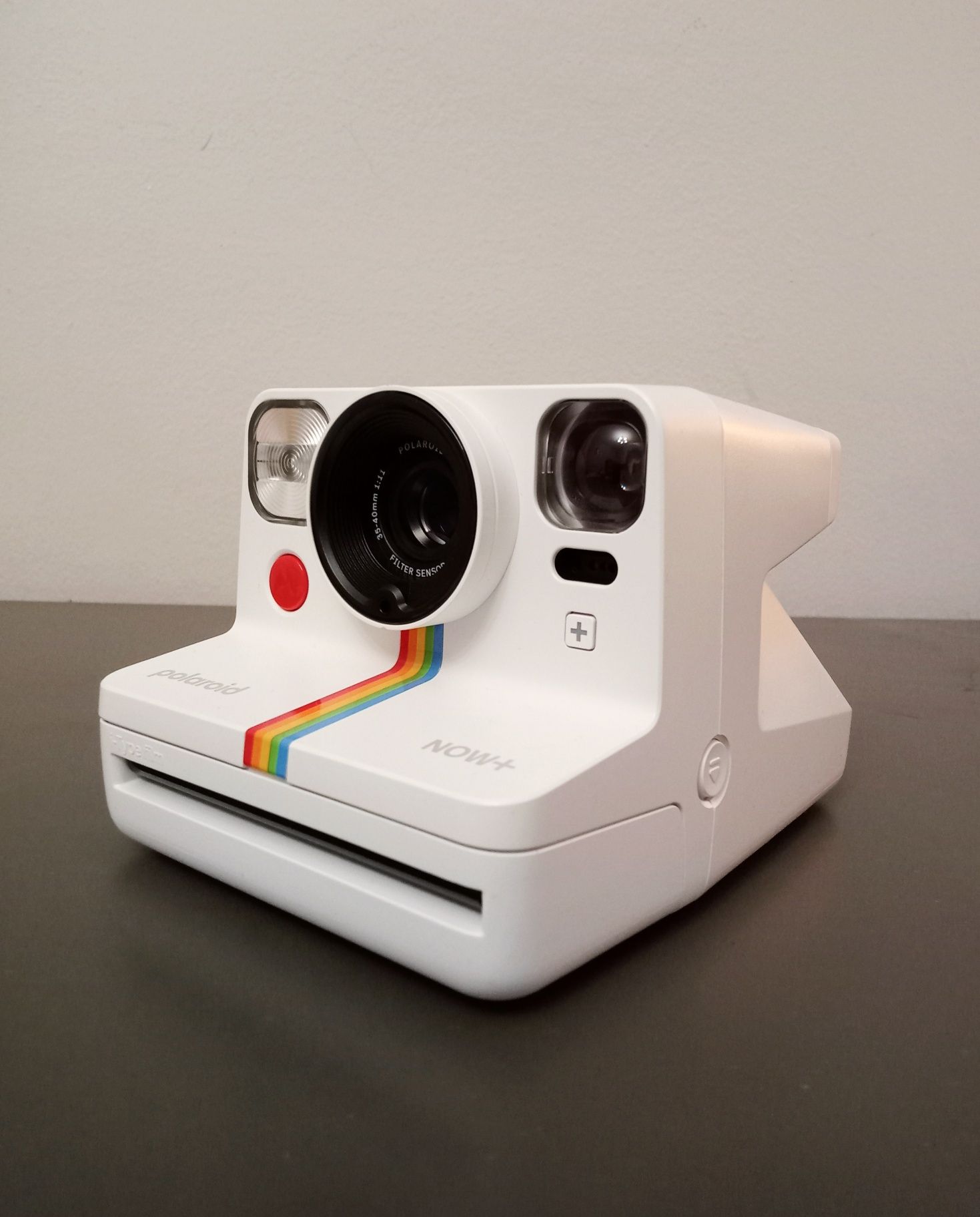 polaroid NOW+ Instant Camera generation

2