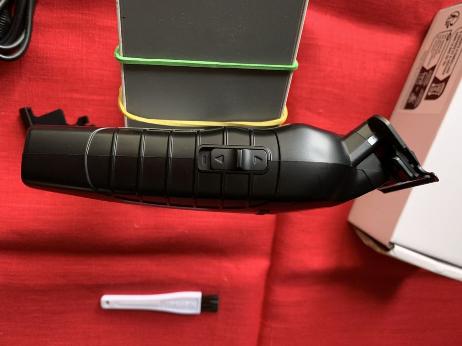 Бритье и стрижка!  Триммер KEMEI 2299