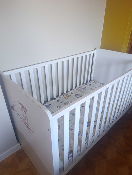 Łóżeczko dziecięce, niemowlęce