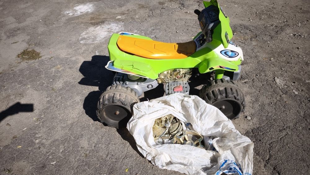 Детский квадроцикл на аккумуляторе