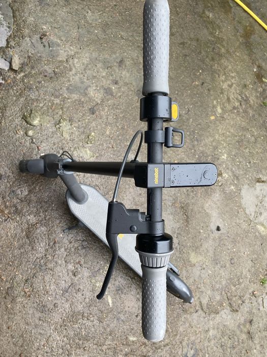 Продам електросамокат ninebot by Segway max G30 (40.30.0000.00)