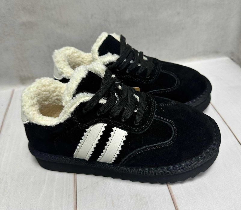 Зимові замшеві натуральні  кросівки угги ITTS чорні/шоколад 32-37