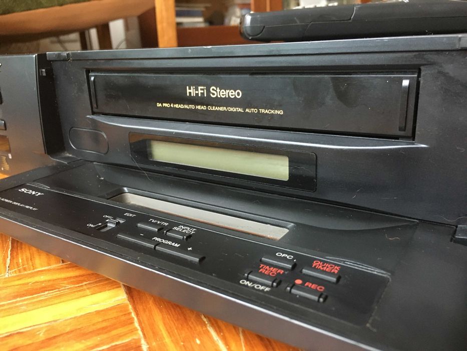 Vídeo Gravador VHS — SONY