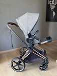 Wózek spacerowy Cybex Priam 2.0 Rose gold Manhattan grey