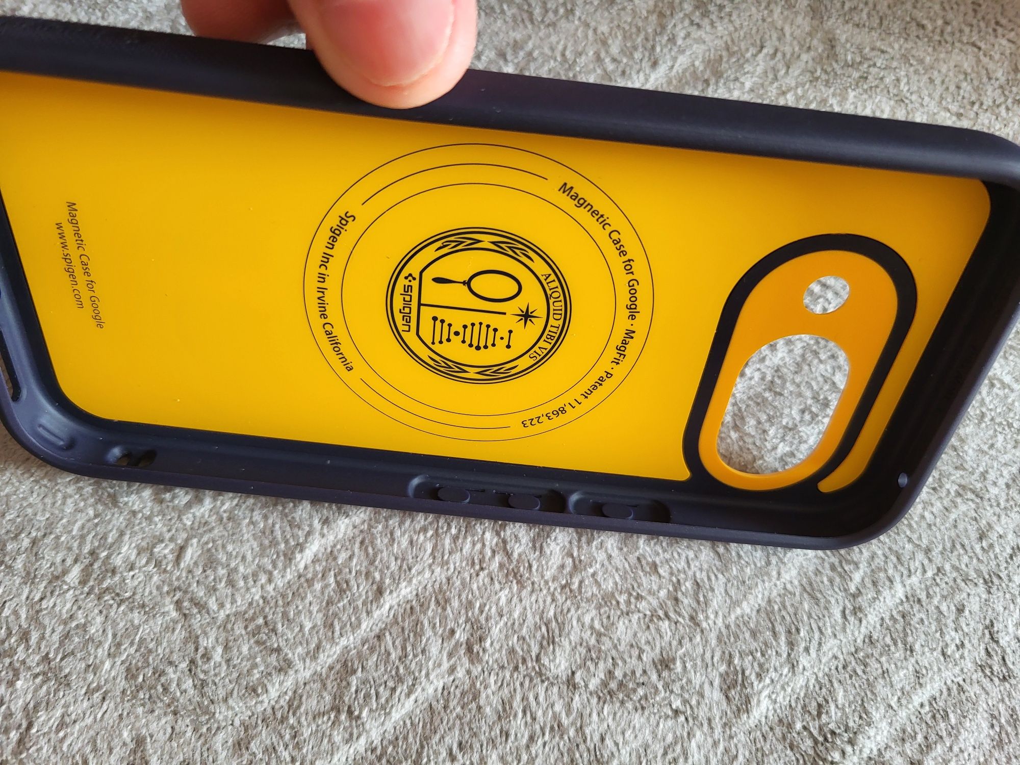 Etui do Google Pixel 9a, Spigen Nano Pop do MagSafe