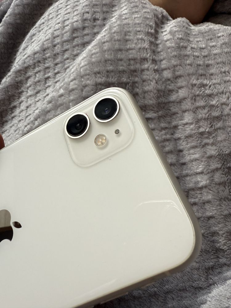 Iphone 11 64 gb bialy