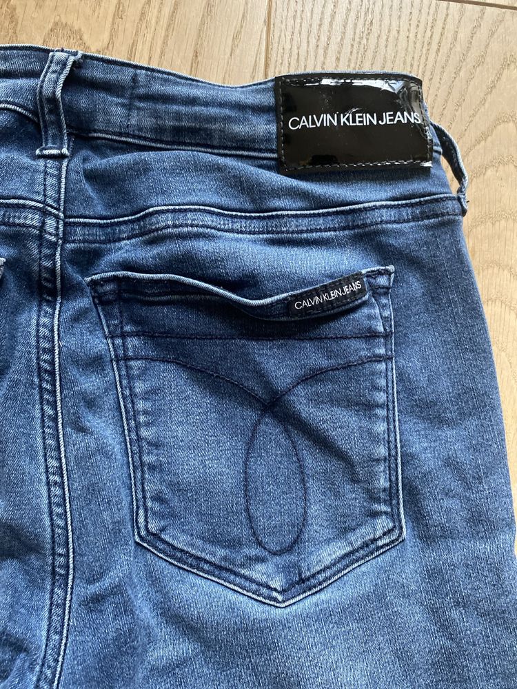 Jeansy Calvin Klein W28/L32