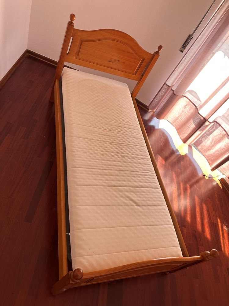 Cama de Solteiro (Inclui colchão)