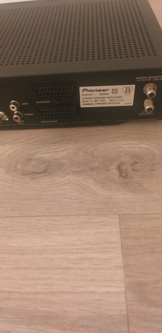 Dekoder cyfra plus