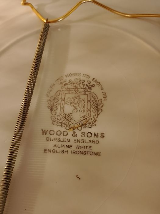 Pratos porcelana inglesa