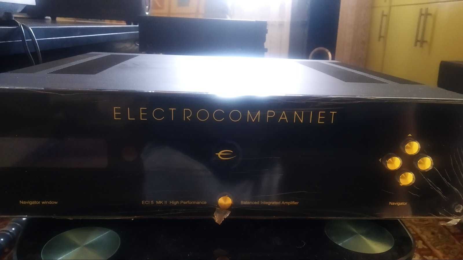 Усилитель мощности Electrocompaniet  eci 5