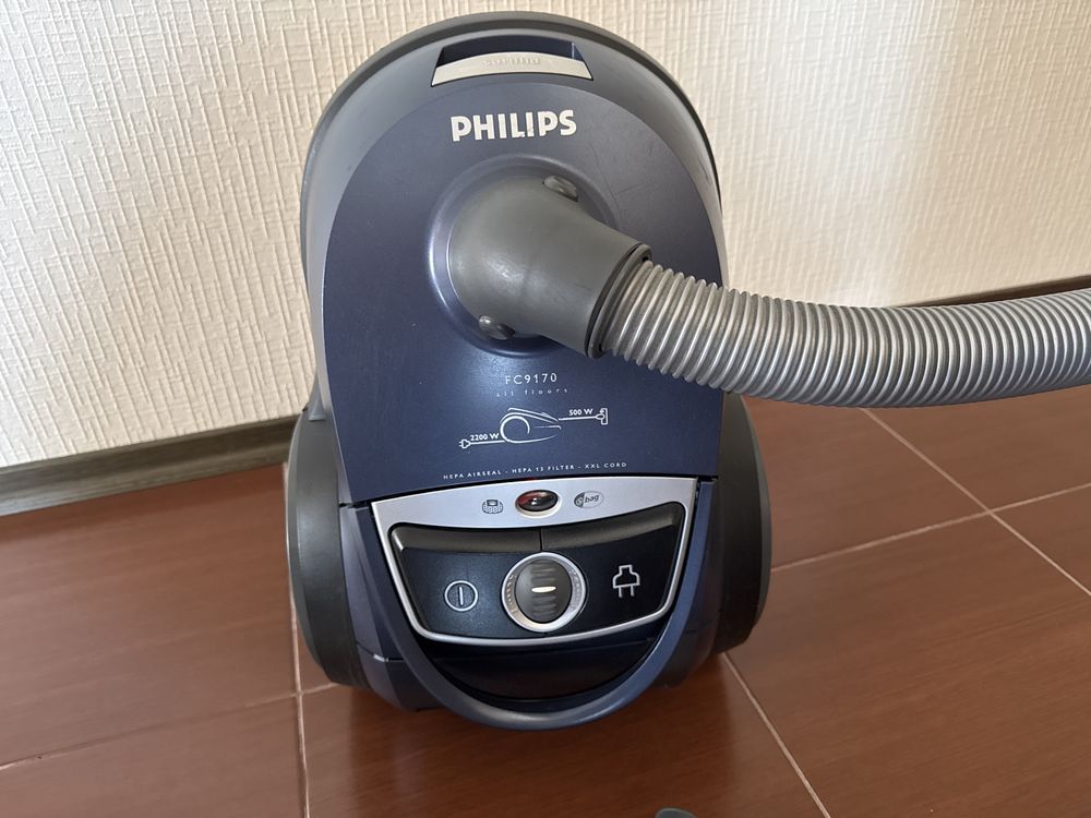 Пилосос philips fc 9170