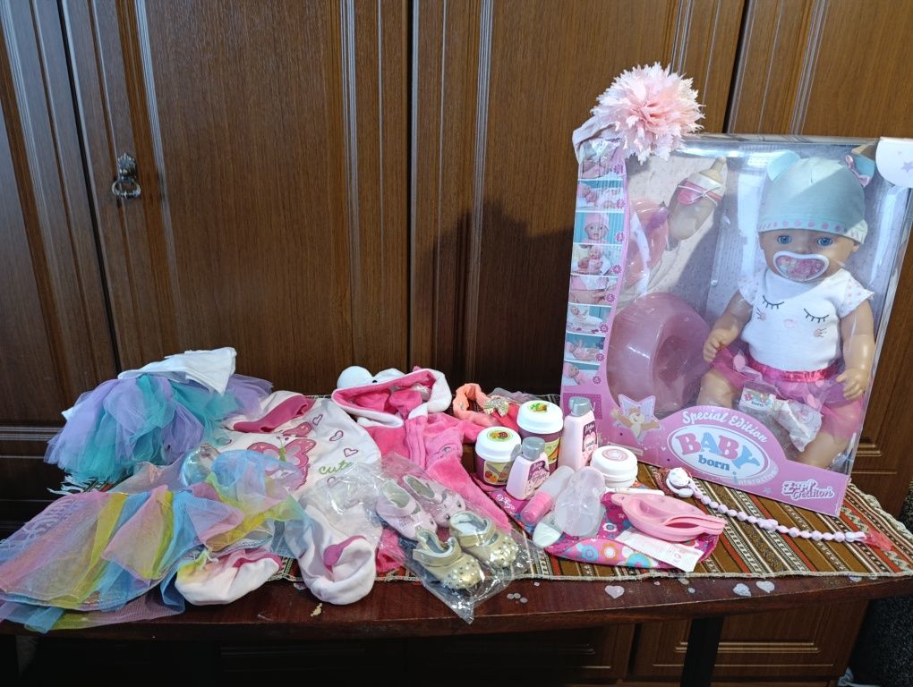 Baby Born з аксесуарами та одягом