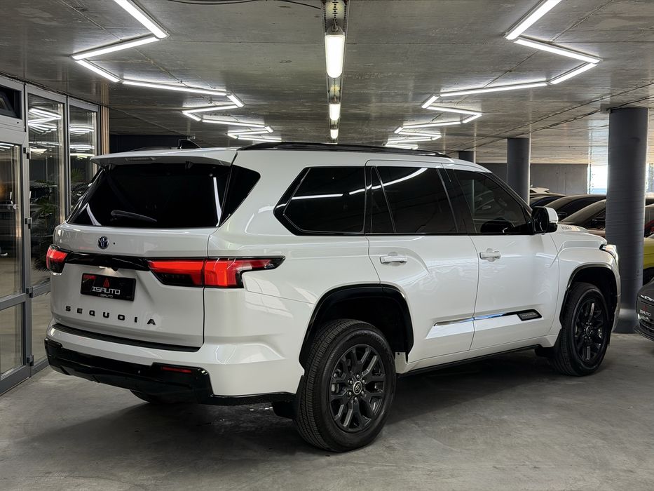 Toyota Sequoia Platinum