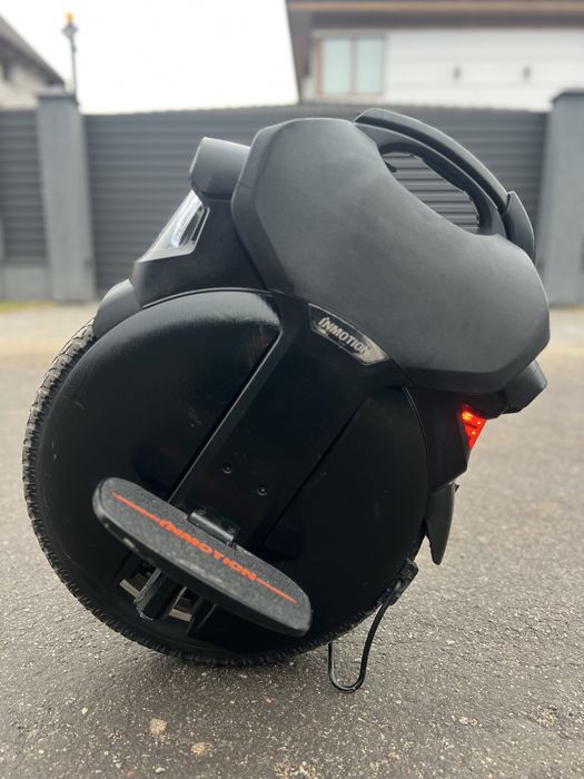 Моноколесо Inmotion V11