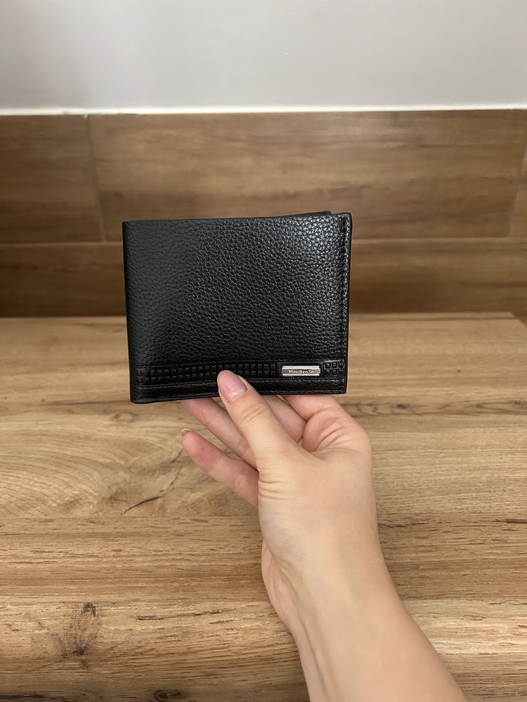 Czarny portfel męski nowy