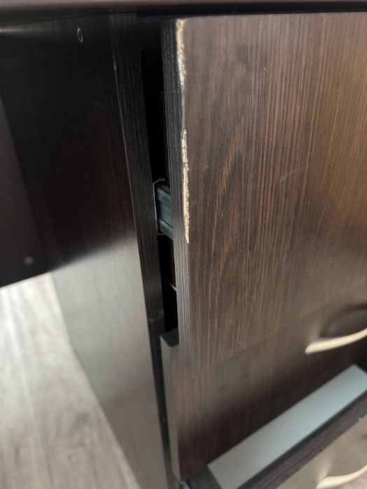 Стіл офісний