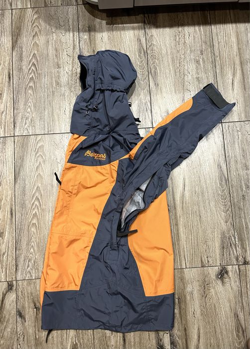 Męska kurtka Ekspedycyjna BERGANS OF NORWAY mod ANTARCTIC Dermizax XL