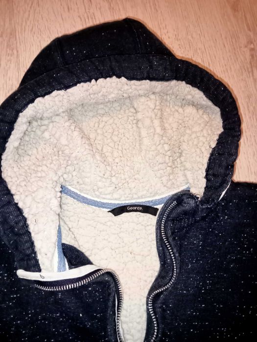 Ocieplana bluza 8-9 lat