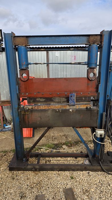 Prasa hydrauliczna